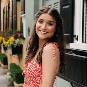 Meet your Posher, Camille